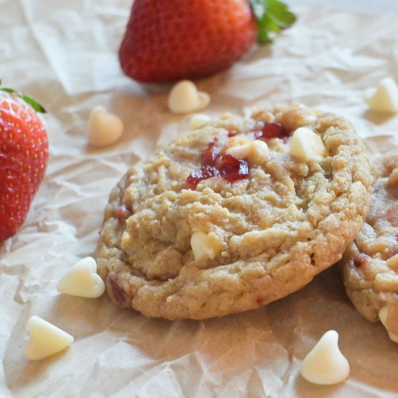 Strawberry Cheesecake Cookies