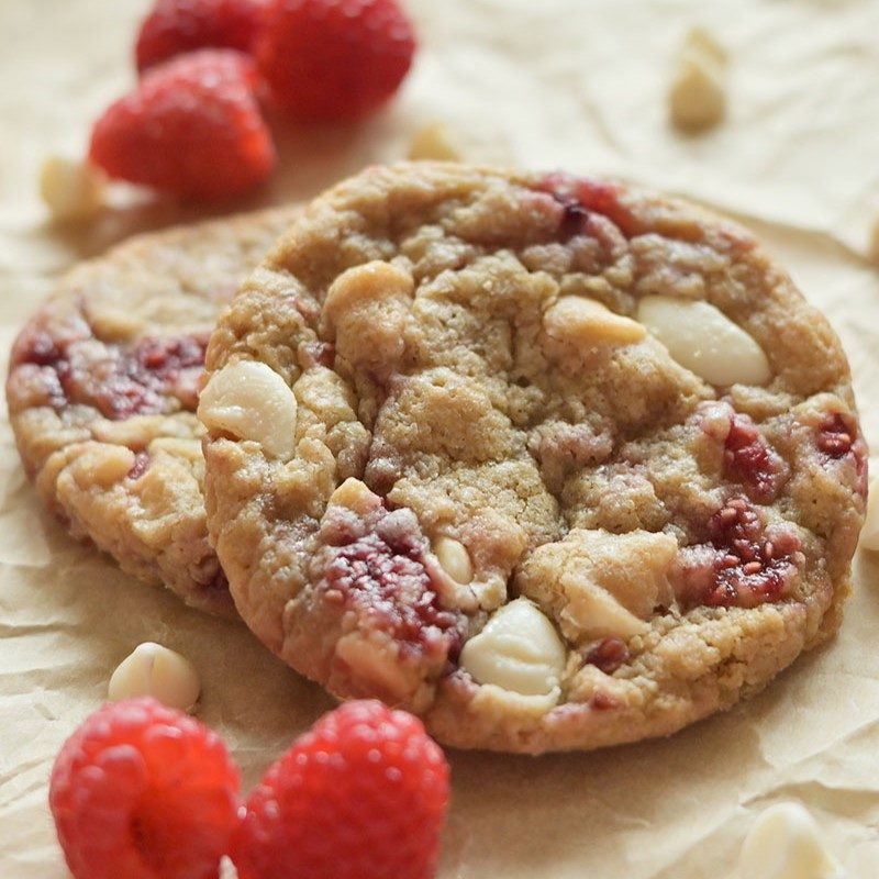 White Chocolate Raspberry Cookies